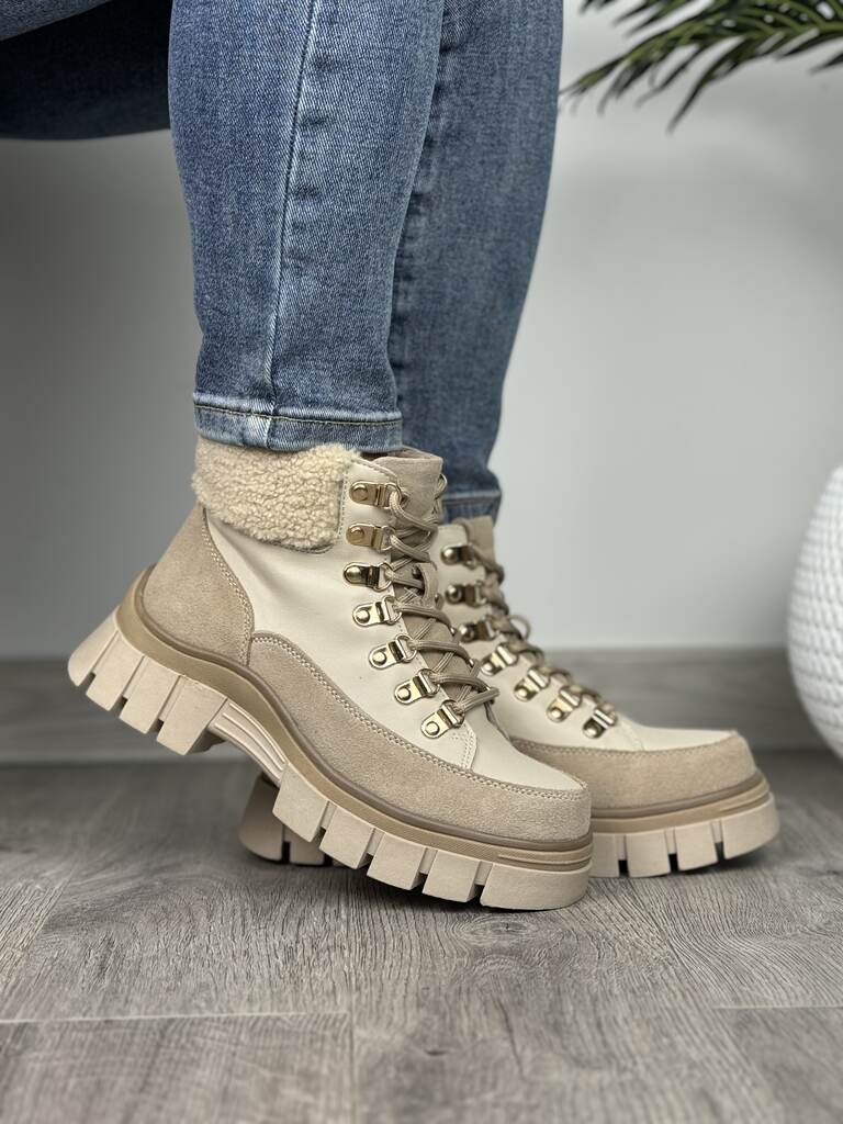 Beżowe sneakersy damskie sportowe T.Sokolski Z24-276 - Do spodni