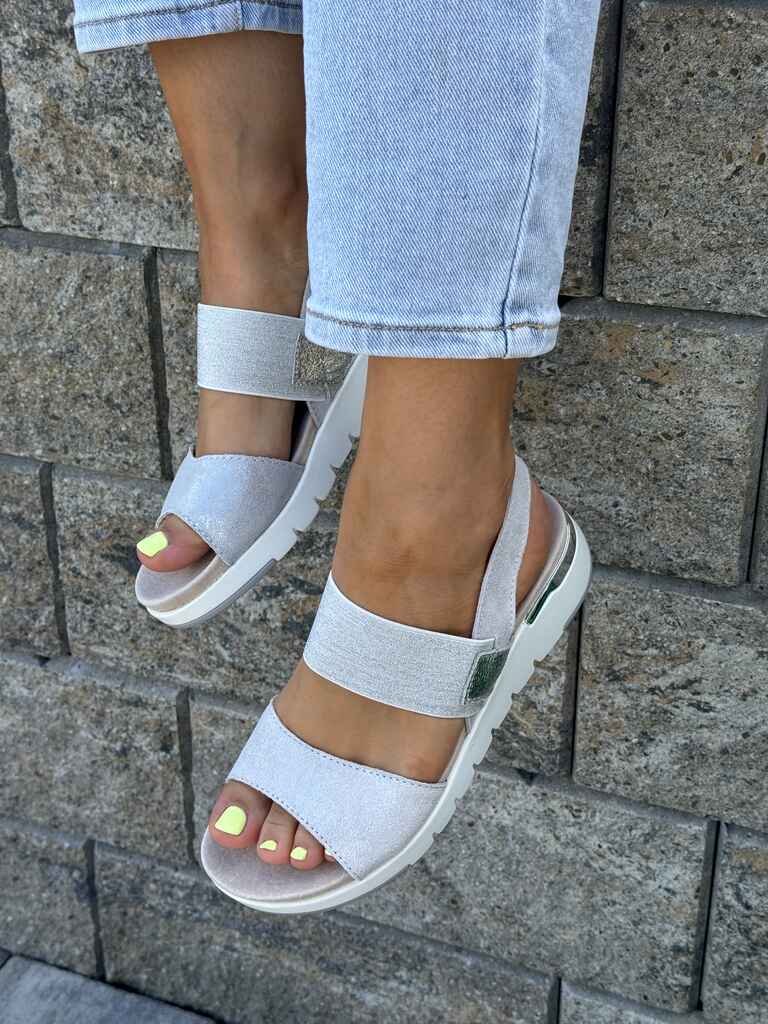 Srebrne skórzane sandały damskie Filippo DS2140/21 - Styl glamour