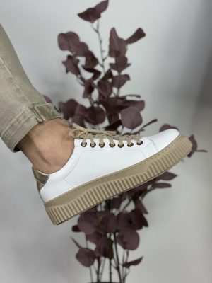 Białe skórzane trampki damskie Pulso AF-1275 - Na wiosnę