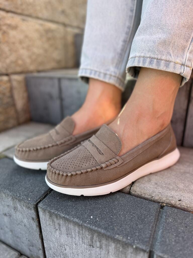 Brązowe mokasyny damskie – Modne mokasyny damskie Sergio Leone - Styl casualowy