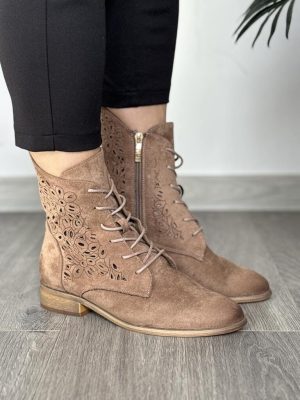 Botki damskie ażurowe na niskim obcasie – Potocki 25-12557 - Styl casualowy