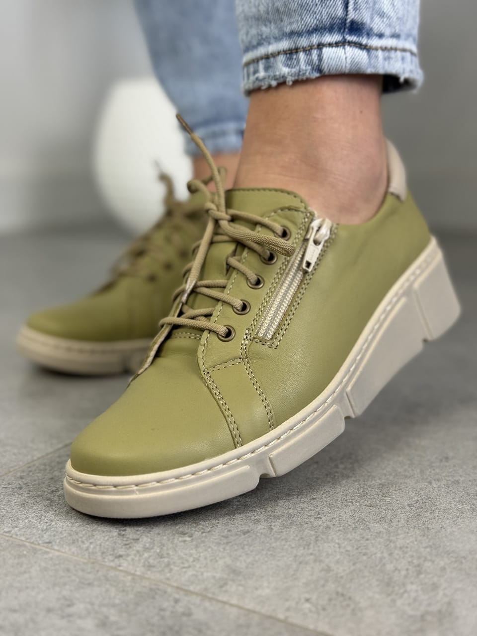 Zielone półbuty damskie ze skóry WASAK 0681 - Styl casualowy