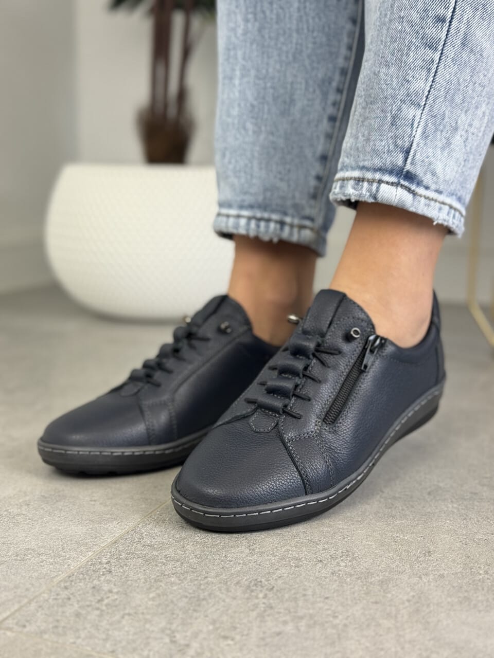 Granatowe buty damskie ze skóry WASAK 0688 - Styl miejski
