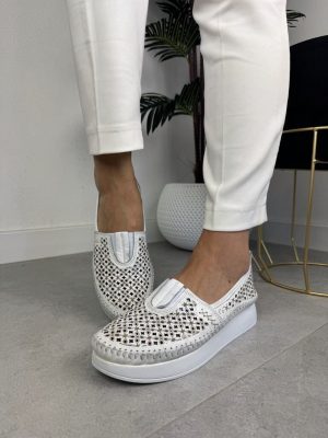 Ażurowe półbuty skórzane damskie T.Sokolski 0712 White - Styl casualowy