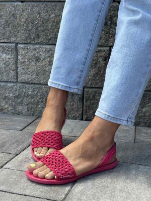 Sandały damskie Ipanema wegańskie 82855 Fuchsja - Styl casualowy