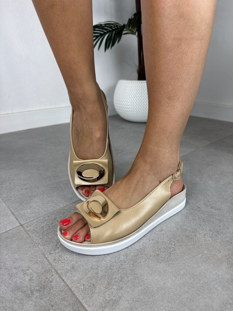 Złote skórzane sandały damskie – Eleganckie buty damskie na koturnie Contes 652 - Styl miejski