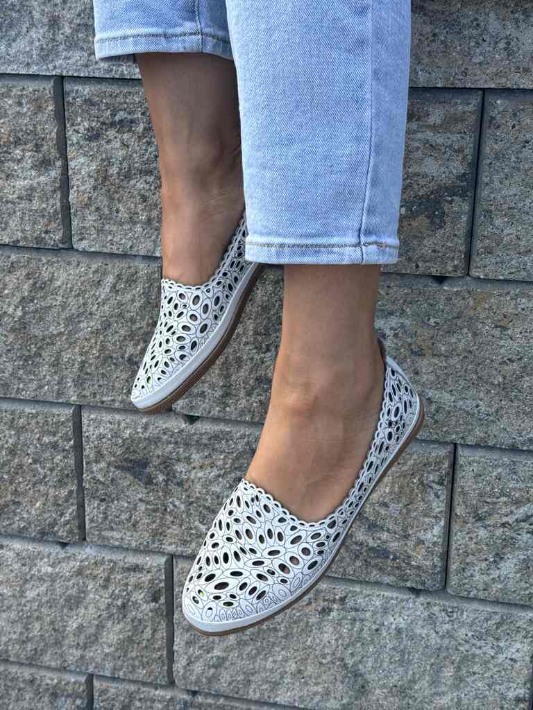 Białe ażurowe półbuty damskie skórzane T.Sokolski w25-477 - Styl casualowy