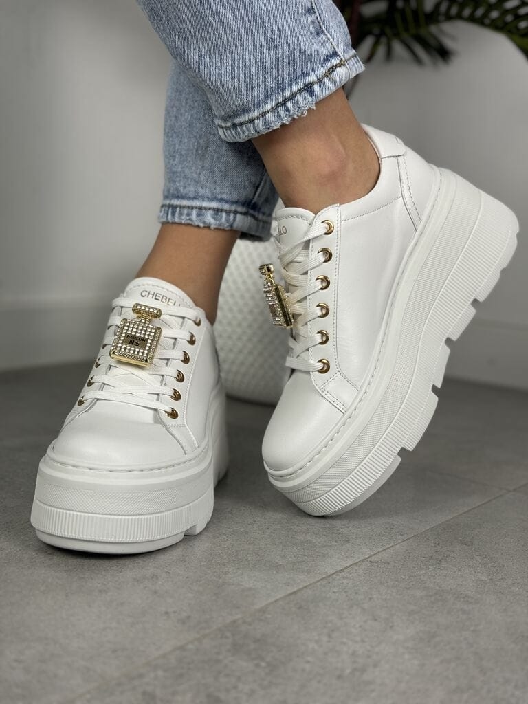 Modne sneakersy damskie białe – Wygodne buty na platformie Chebello - Na lato