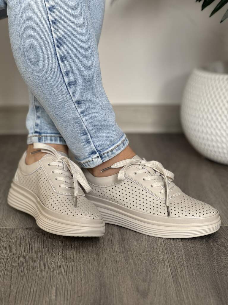 Skórzane beżowe sneakersy damskie T.Sokolski OC W25-45 - Na lato