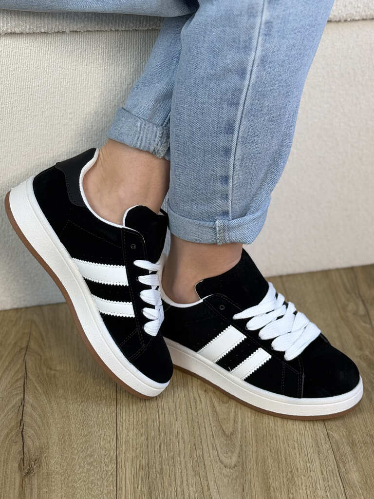 Czarne buty damskie sportowe zamszowe 24037 - Do spodni