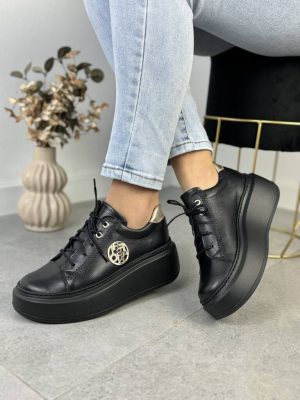 Buty Sportowe Na Grubej Podeszwie – Modne Czarne Buty Sportowe Kostex - Styl miejski