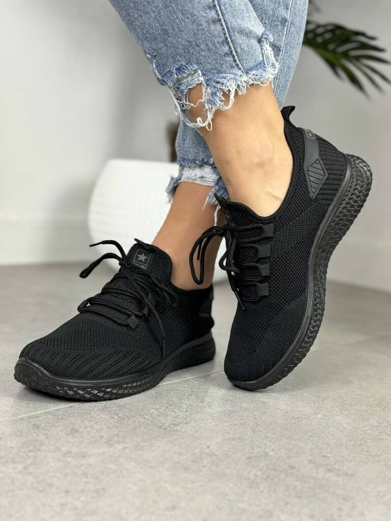 Czarne buty sportowe damskie – Wygodne buty spotrowe NEWS 3634 - Do jeansów