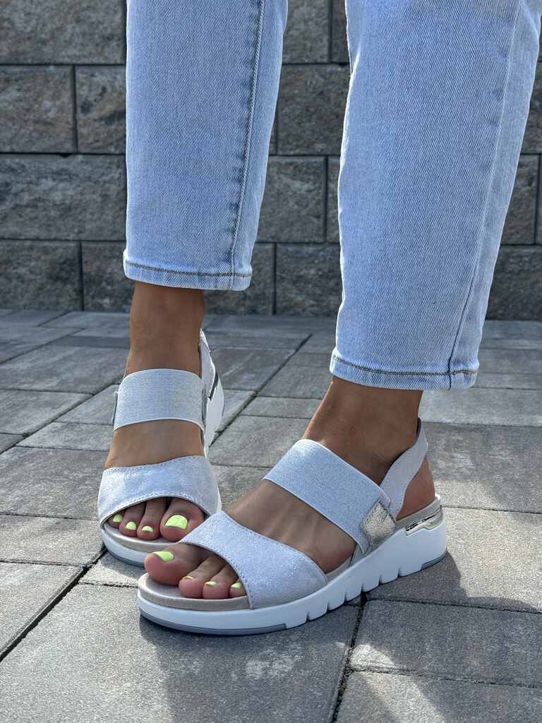 Srebrne skórzane sandały damskie Filippo DS2140/21 - Styl casualowy