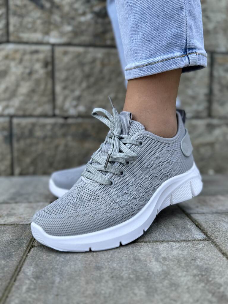 Sportowe buty damskie tekstylne – Wygodne buty spotrowe Skotnicki A-3-5013 Szary - Styl sportowy
