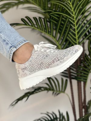 Szare skórzane półbuty ażurowe T.Sokolski W25-211 - Styl casualowy