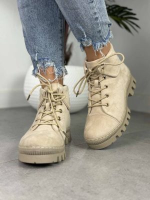 Jasne botki damskie zamszowe S. Barski – Wygodne buty beżowe - Styl casualowy