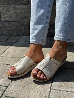Beżowe klapki Fly Flot 59 G 07 KG Beż - Styl casualowy