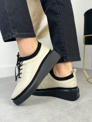 Półbuty Damskie Beżowe Skórzane T. Sokolski – Modne Buty Na Grubym Spodzie - Styl klasyczny