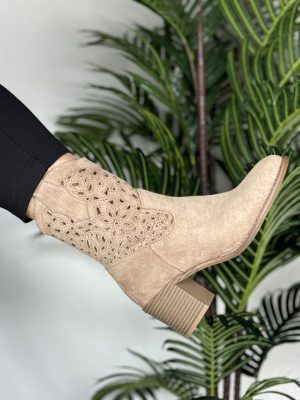 Kozaki krótkie damskie ażurowe Barski HY51-125 - Styl elegancki