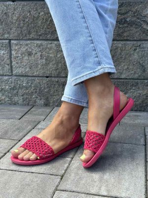 Sandały damskie Ipanema wegańskie 82855 Fuchsja - Styl boho