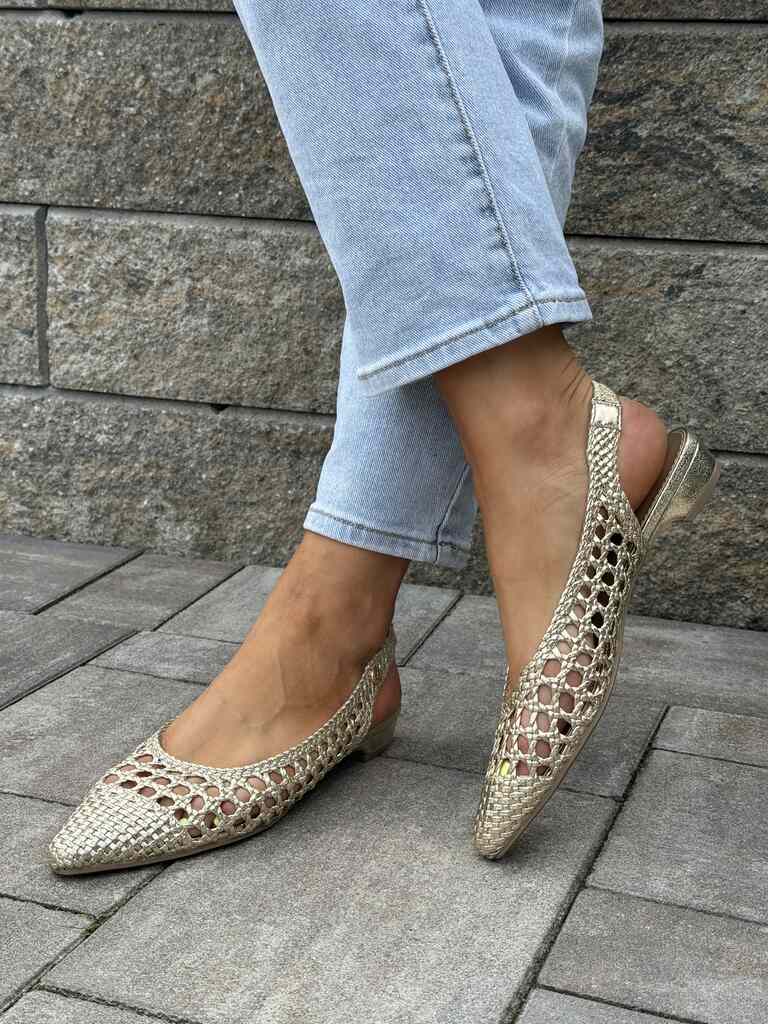Złote baleriny damskie ażurowe Xti 143785 - Styl casualowy