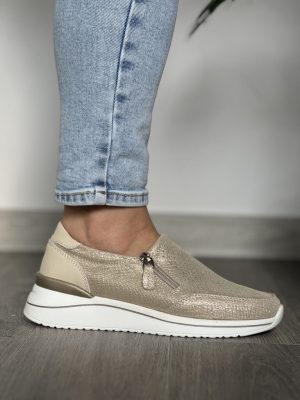 Złote skórzane ażurowe półbuty damskie T.Sokolski W24-48 - Styl casualowy