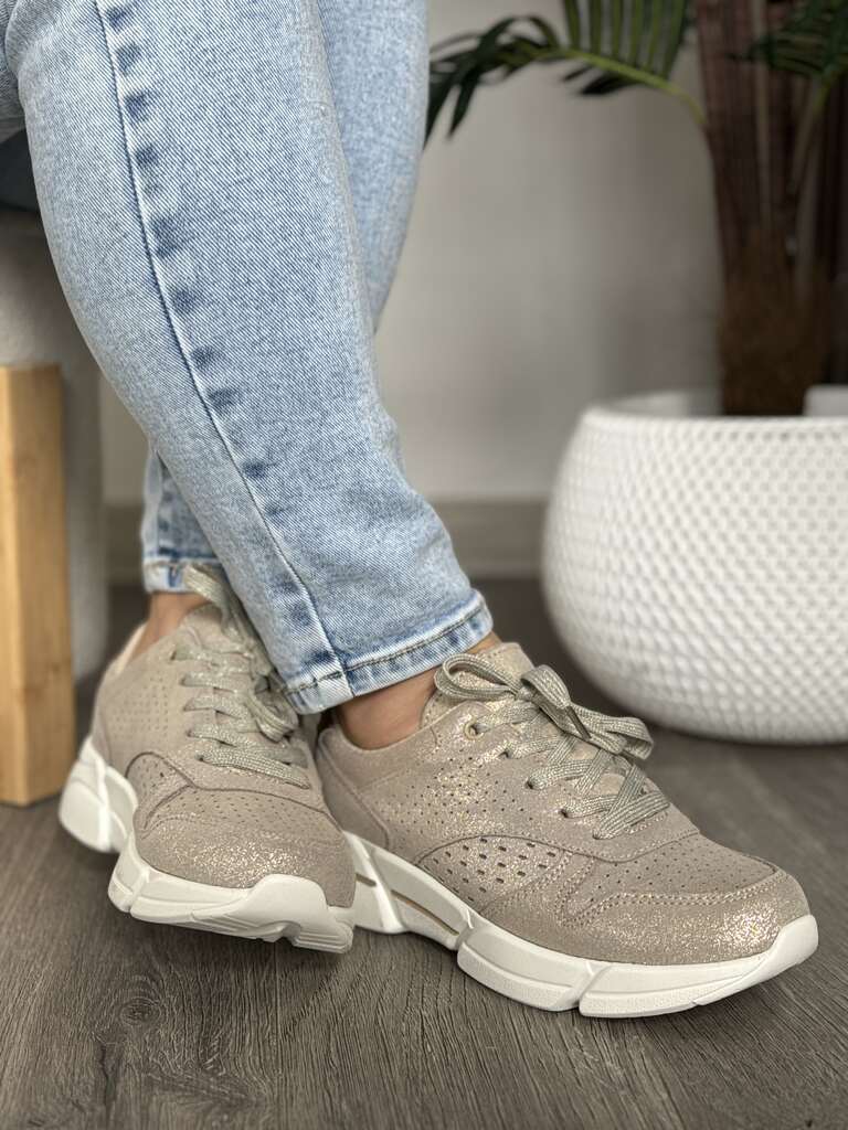 Skórzane ażurowe sneakersy damskie Filippo DP2156/21 - Do jeansów