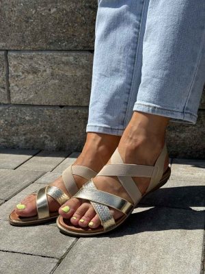 Złote sandały damskie na płaskim obcasie Vinceza 17380 - Styl casualowy