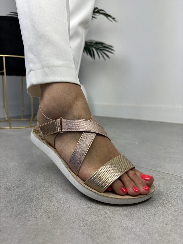 Złote sandały płaskie S.Barski SS210-6 - Na lato
