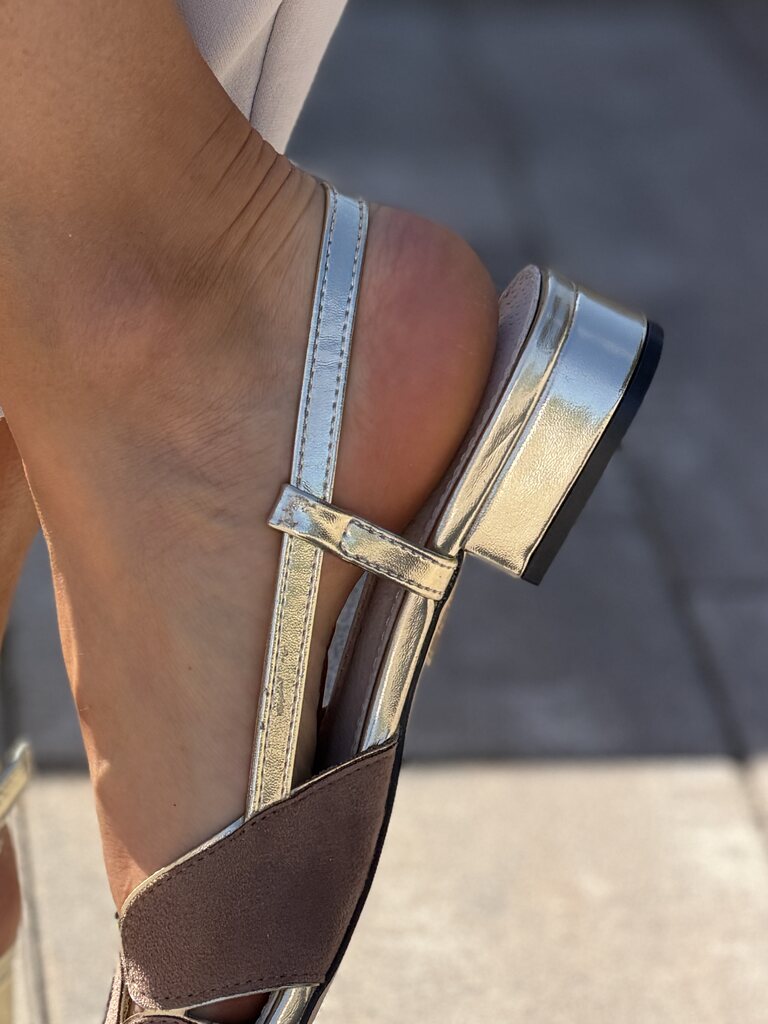 Sandały damskie czekoladowe GOODIN GD-DO-234 - Do spódnicy