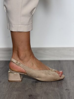 Beżowe skórzane sandały na obcasie Jezzi 25115-4 - Styl elegancki