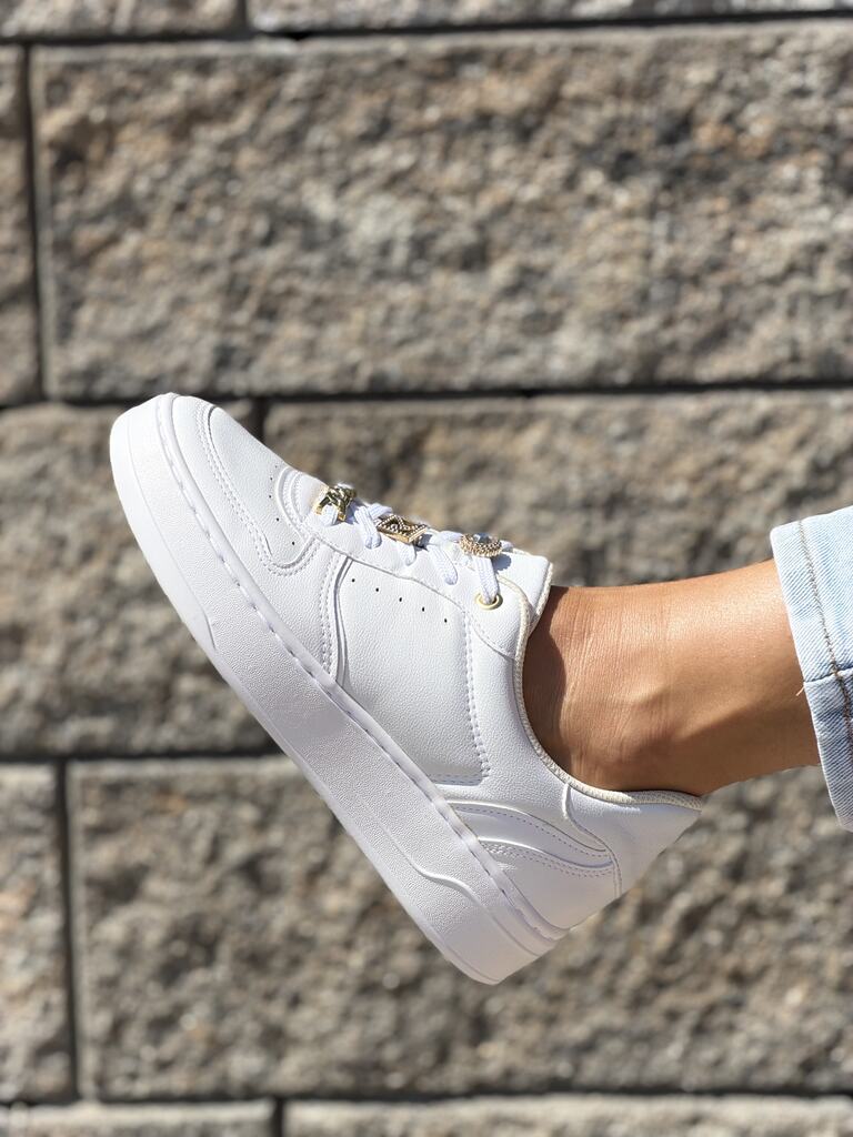 Lekkie białe buty sportowe damskie Piccadilly 910010-4 - Styl miejski