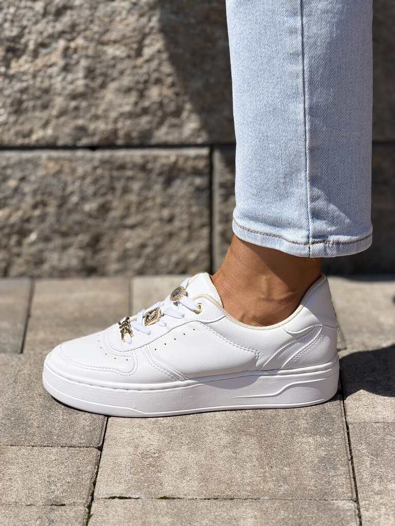 Lekkie białe buty sportowe damskie Piccadilly 910010-4 - Do spodni