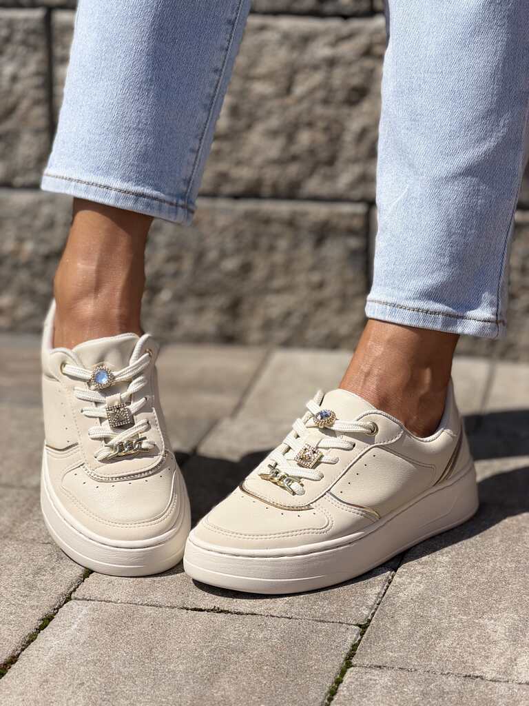Komfortowe beżowe buty sportowe damskie Piccadilly 910010 - Do jeansów