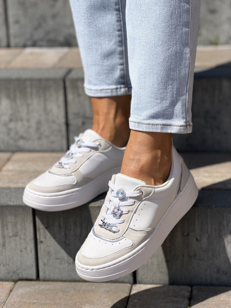 Lekkie białe buty sportowe damskie Piccadilly 910010-4 - Styl klasyczny