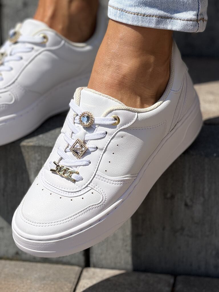 Lekkie białe buty sportowe damskie Piccadilly 910010-4 - Styl sportowy