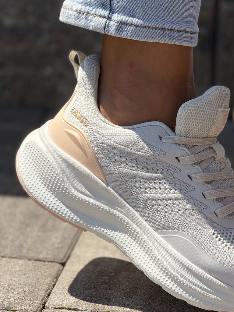 Buty soprtowe damskie lekkie do biegania wkładka memory foam McBraun 9899 - Na zimę