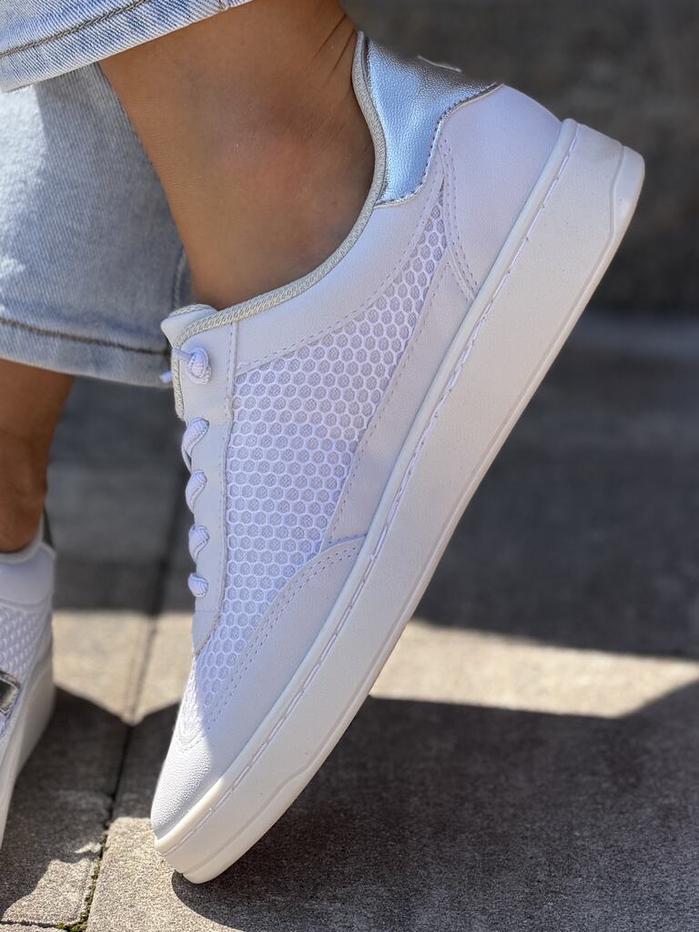 Białe komfortowe buty sportowe damskie z siateczką Piccadilly 985025 - Do jeansów