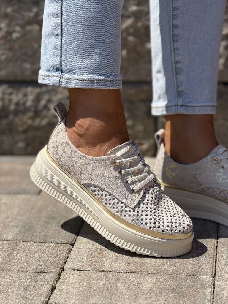Czarne buty sportowe na grubej podeszwie Lee Copper 2552L - Styl casualowy