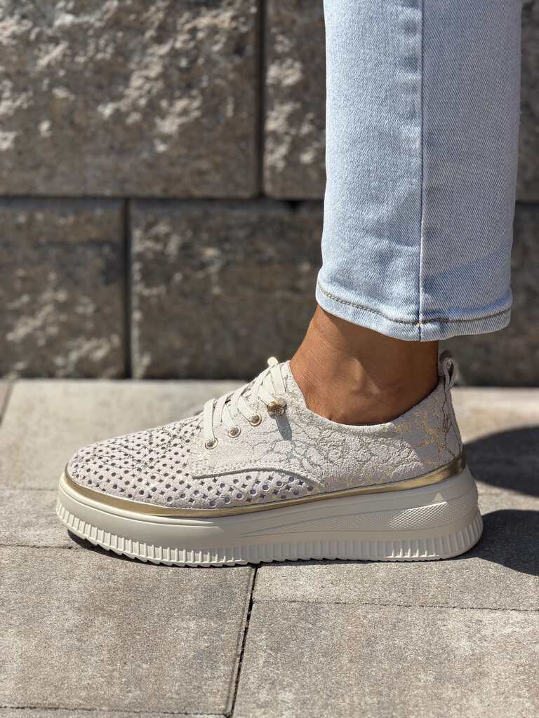 Czarne buty sportowe na grubej podeszwie Lee Copper 2552L - Do sukienki