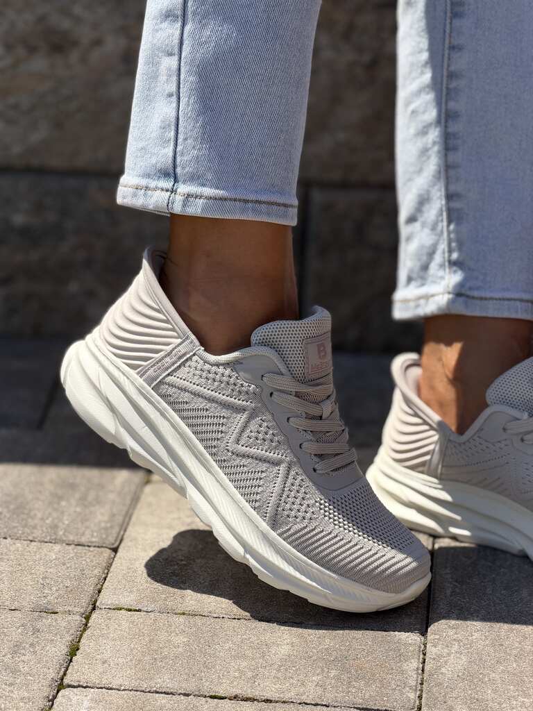 Beżowe buty sportowe damskie siatkowe McBraun 9898