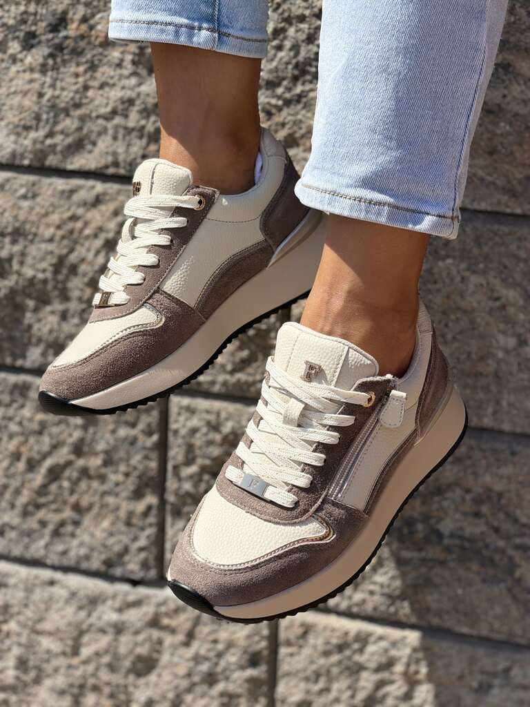 Skórzane białe sneakersy na koturnie Filippo DP7605/26 - Na lato