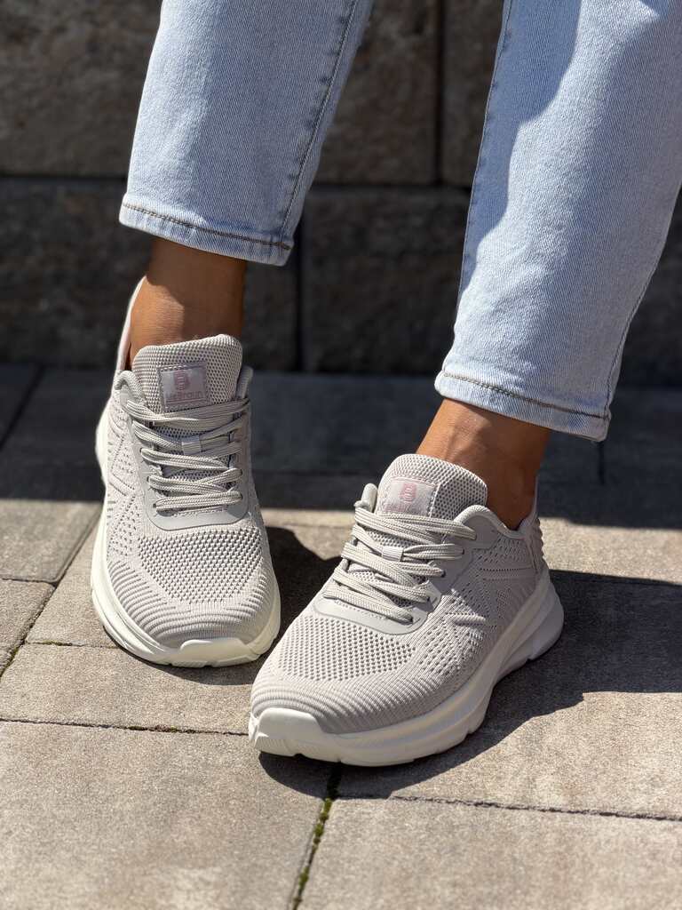 Beżowe buty sportowe damskie siatkowe McBraun 9898 - Do sukienki