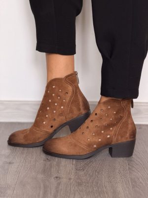 Skórzane brązowe botki damskie na niskim obcasie S.Barski D&A JC62-1042 - Styl klasyczny
