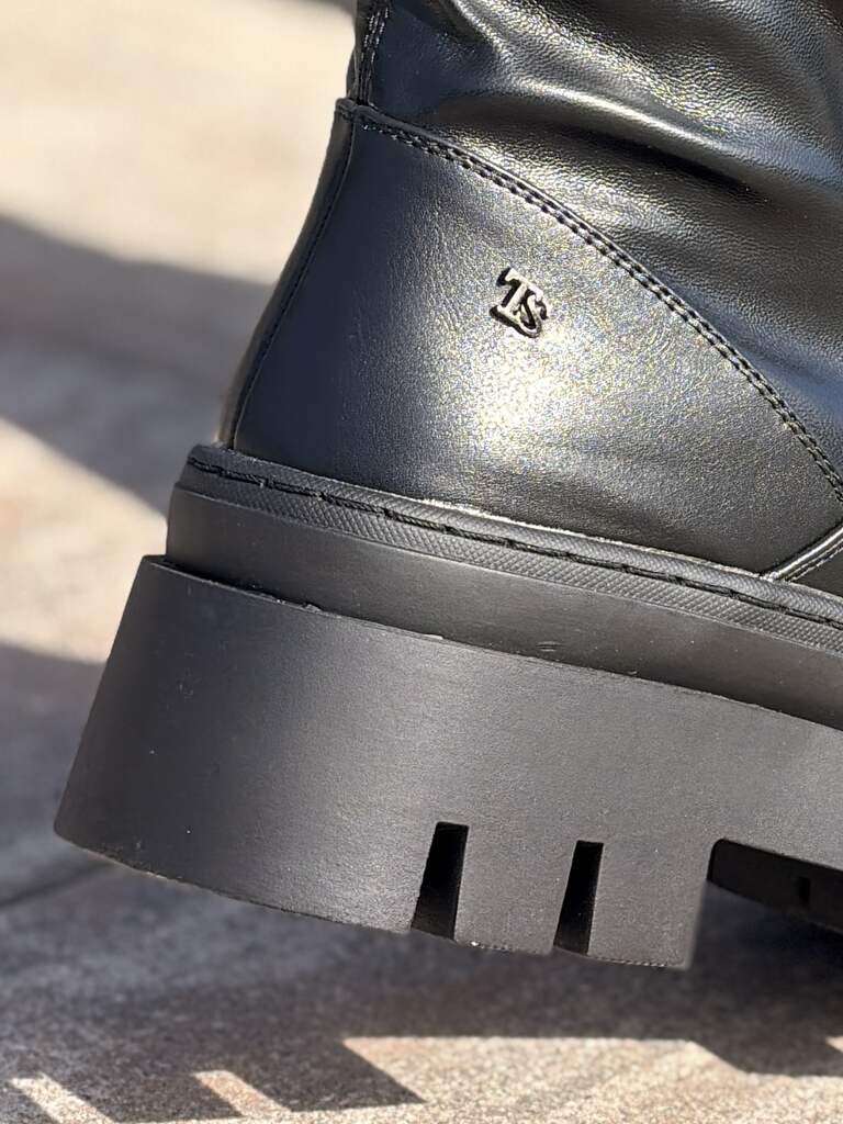 Beżowe botki damskie na grubej traperowej podeszwie T.Sokolski 381 - Styl miejski